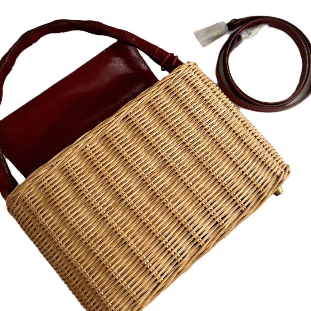 Chic Straw & Red Leather Monsac Hand Bag With Detachable Shoulder Strap